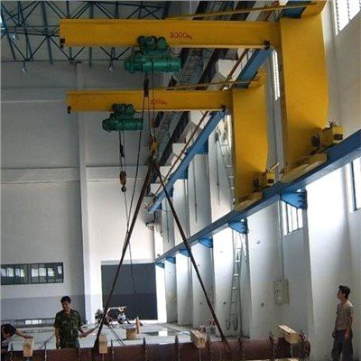 جرثقیل بازویی مسافرتی دیواری کنسولی با بالابر سیمی برقی