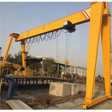 دروازه ای در فضای باز